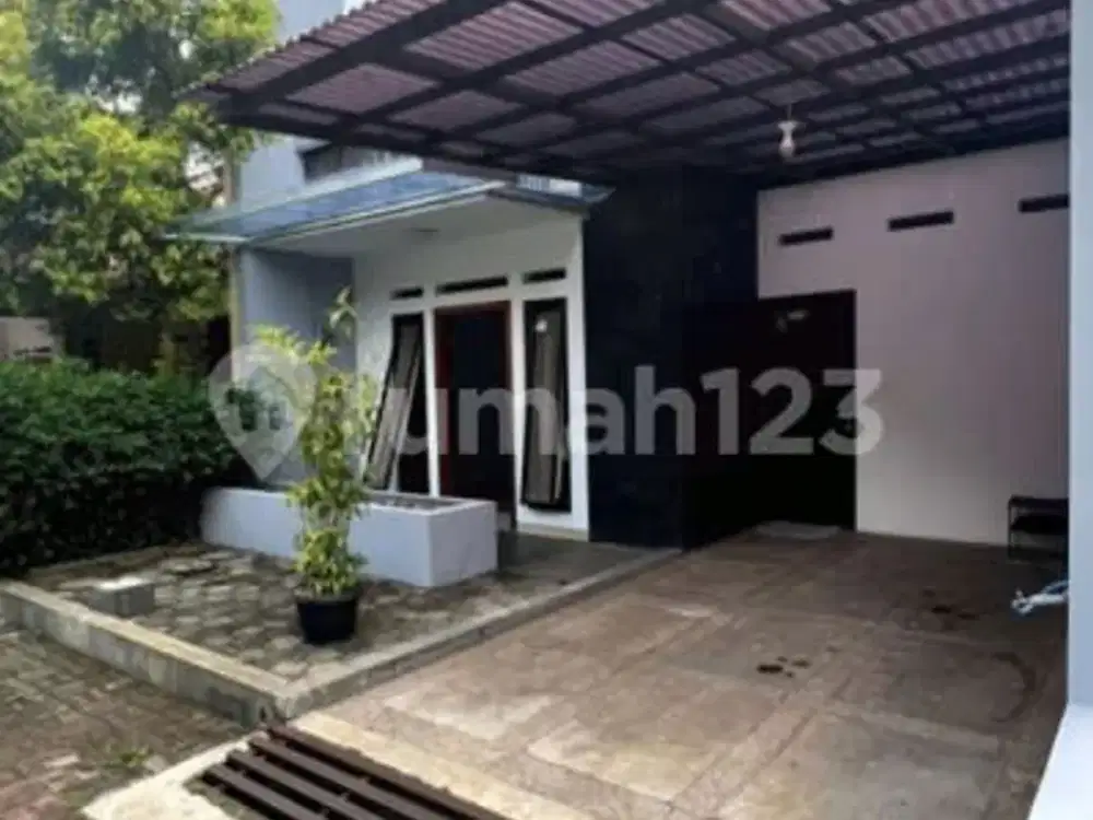 Rumah Terawat Siap Huni di Arcamanik Center