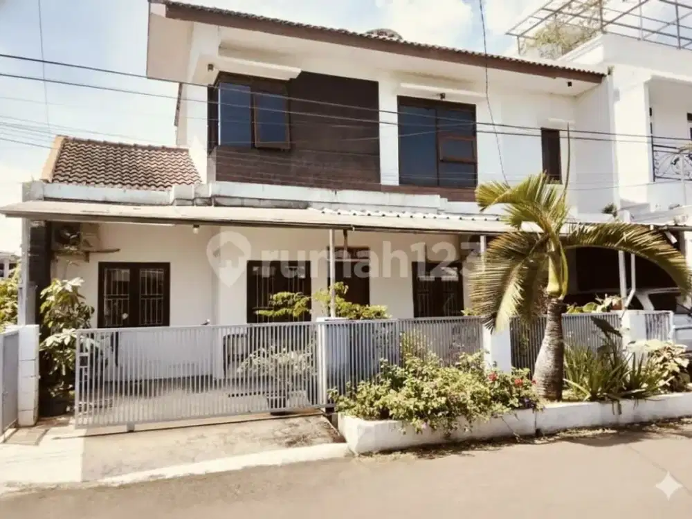 Rumah Bagus 2Lantai di Metro Margahayu Bandung