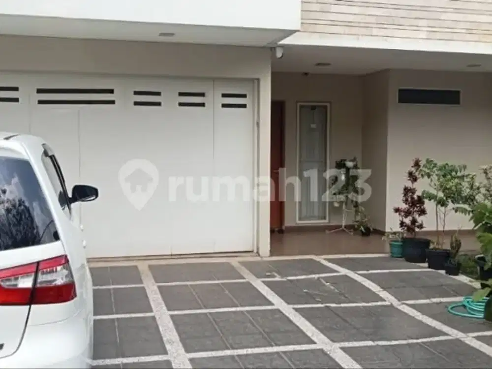 Rumah Terawat Siap Huni Dekat Universitas Maranata Bandung