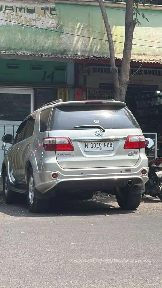 Toyota Fortuner 2011 Diesel