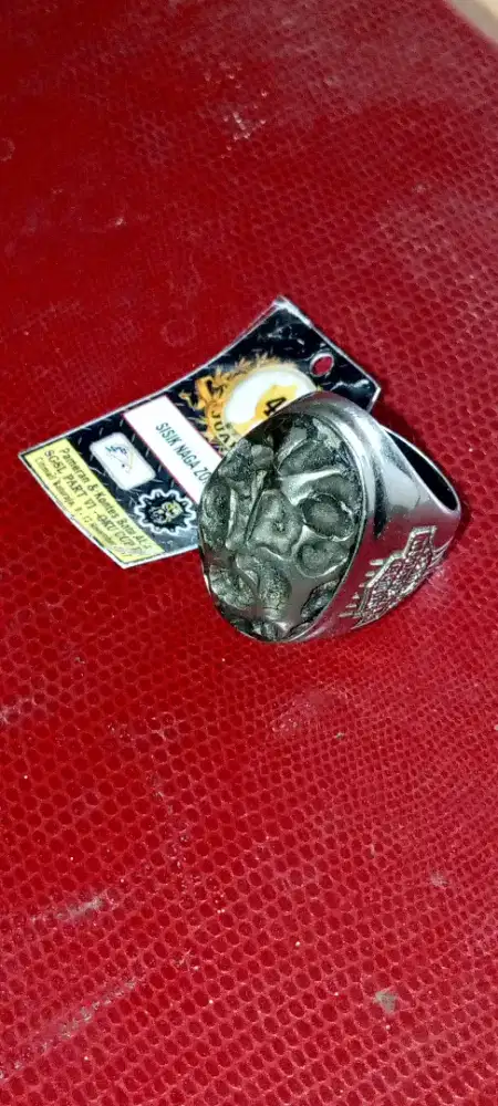 Sisik Naga Zombie Natural Batu Ring Motif Harley