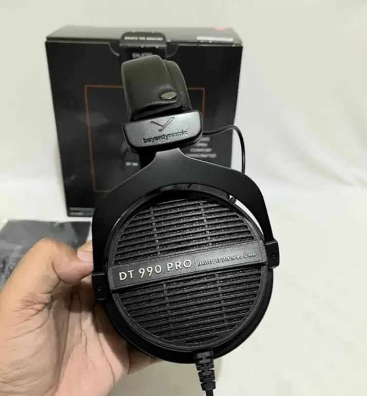 Beyerdynamic dt990 pro 80 ohm limited edition