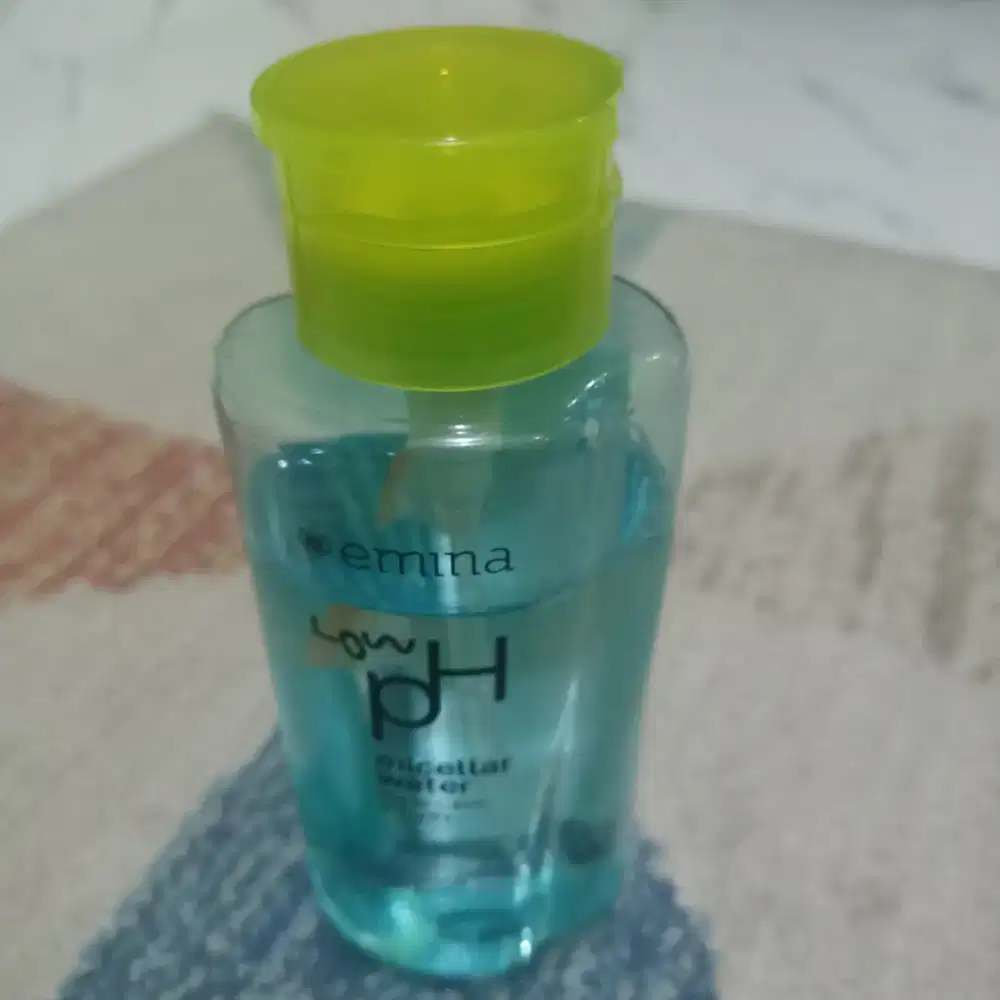 Preloved skincare dr miccelar water, moisturizer dan facial wash