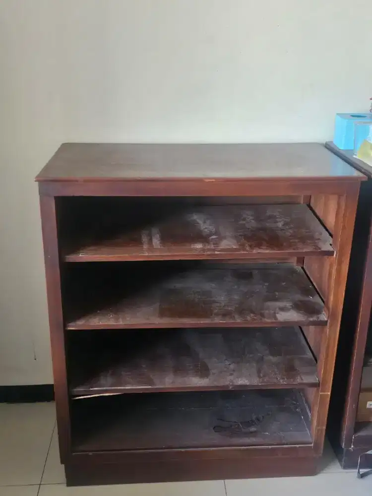 Lemari rak buku untuk arsip kantor