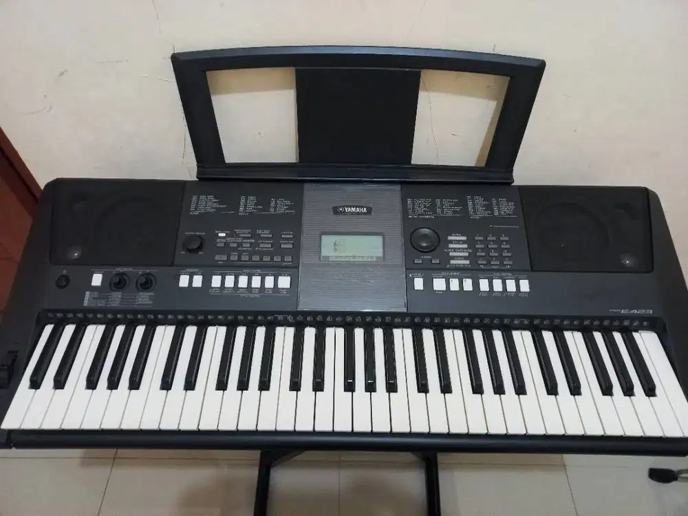 Keyboard Yamaha PSR E-423