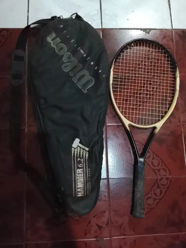Raket tenis mantab