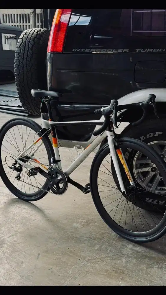 Road Bike Polygon Strattos S3 Jerman Edition Size S