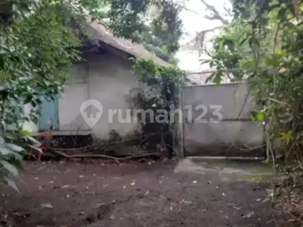 Rumah Lama Hitung Tanah Lokasi Bagus Sayap Gatsu Bandung