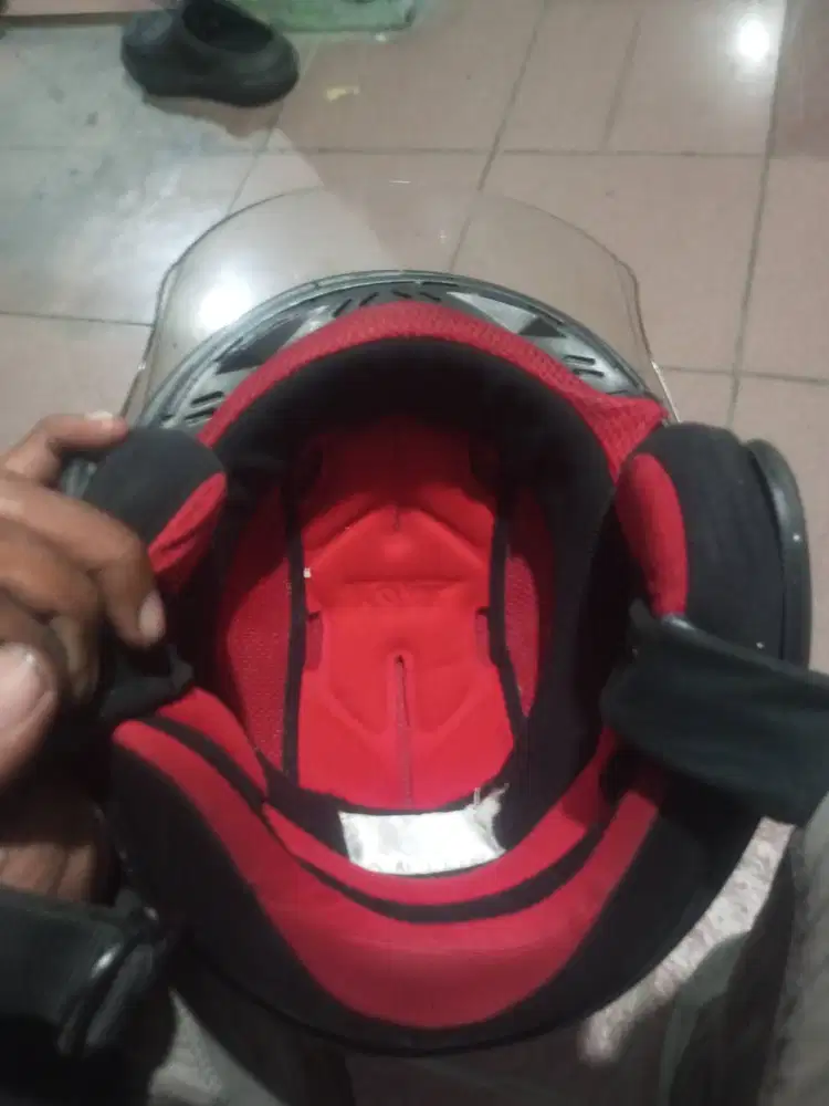 KYT 2 Vision warna merah fanta