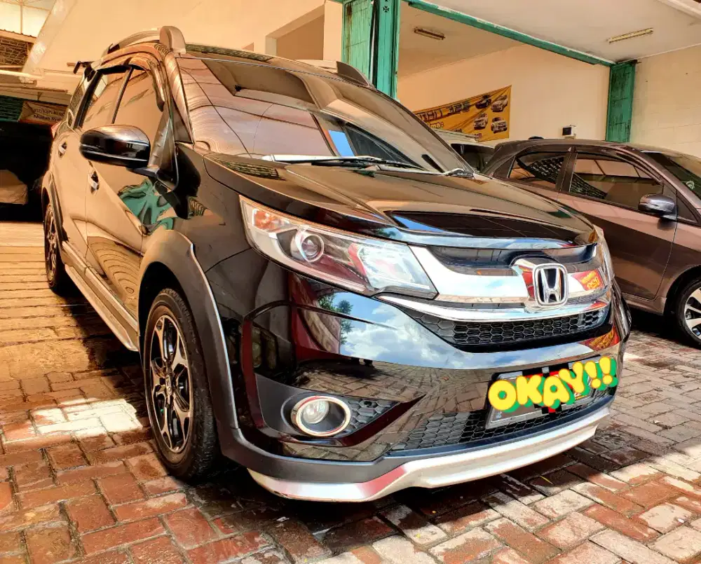 ISTIMEWA Honda BRV E Prestige 2016/2017 Matic AT N Mobilio RS 2018 KIM