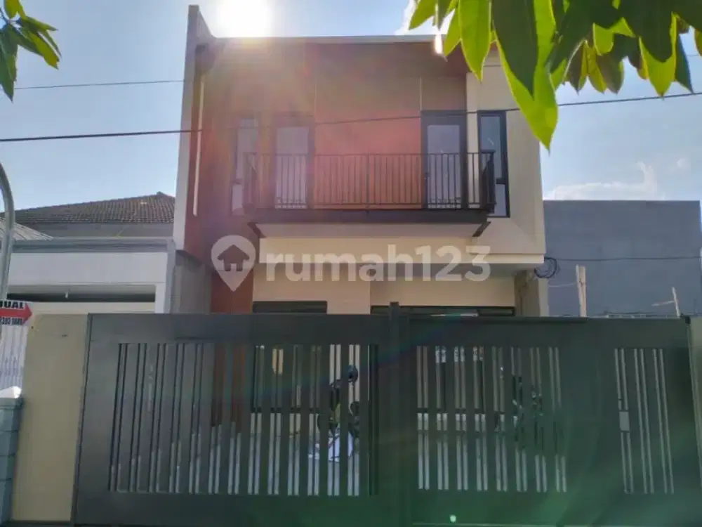 Rumah Baru Dilokasi Bagus Turangga Jarang Ada