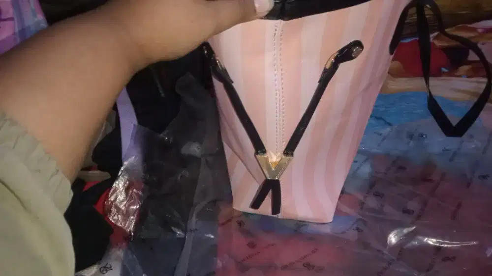 tas Victoria's secret original