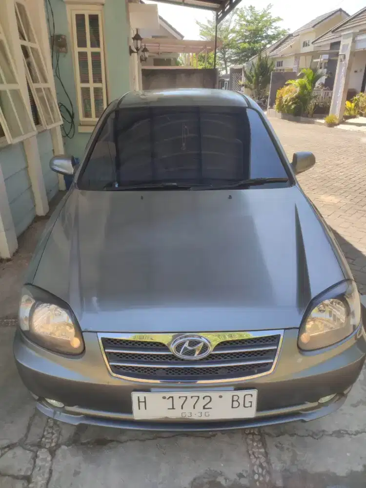 DIJUAL HYUNDAI AVEGA GX 2010 M/T SURAT LENGKAP PAJAK PJG PLAT H SMG