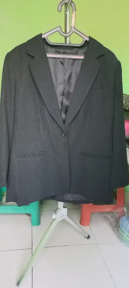 Jas Pria ukuran L