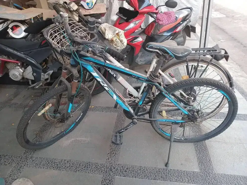 [JUAL RUGI + BONUS] MTB Trex XT-787 26 - Rangka Kokoh, Servis Dikit