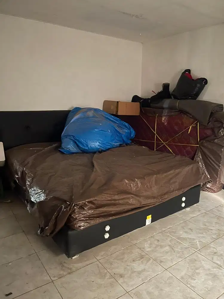 Barang-Barang tidak terpakai