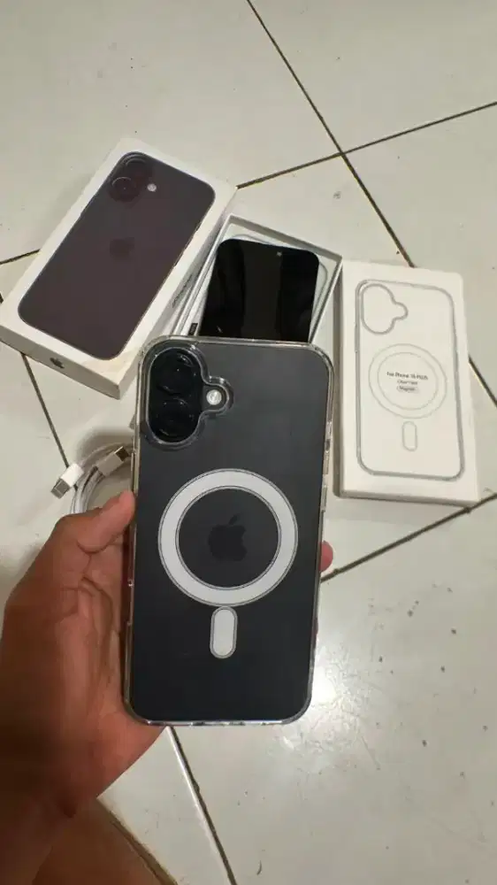 iPhone 16 Plus 128GB Inter