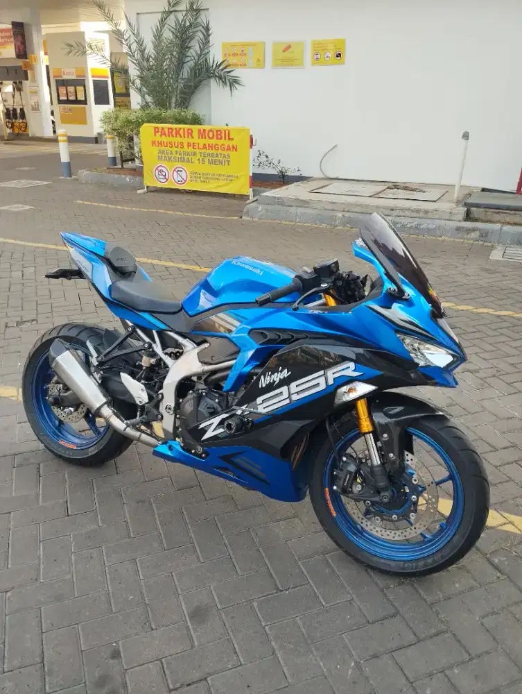 ZX25R ABS QS 2020 Blue Plasma