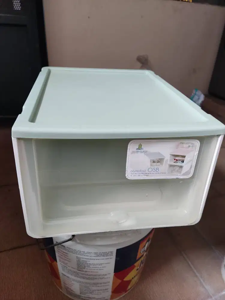 Kotak Simpan Sepatu /Storage