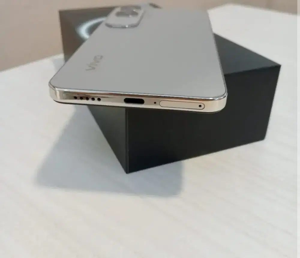 Vivo V40 Lite 5G 12/512 GB Fullset