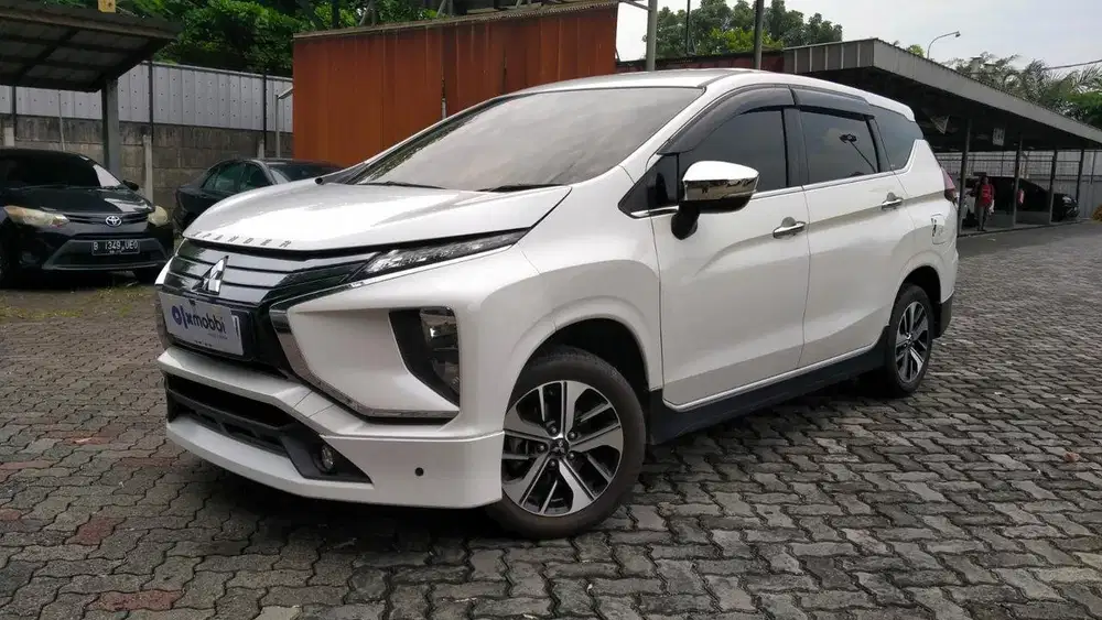 DP RENDAH - Mitsubishi Xpander 1.5 Ultimate Bensin-AT 2017