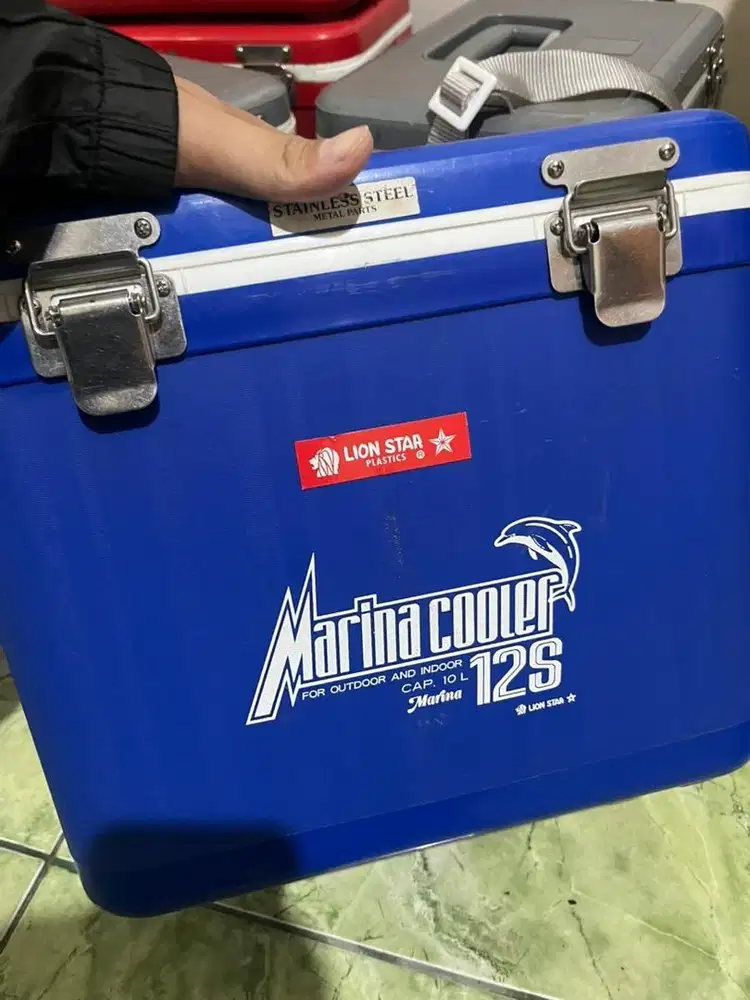Marina Cooler 12S Cooler Box