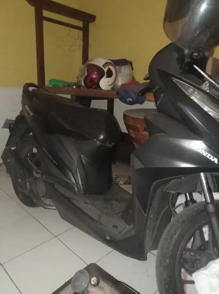Beat deluxe hitam 2021 sleman