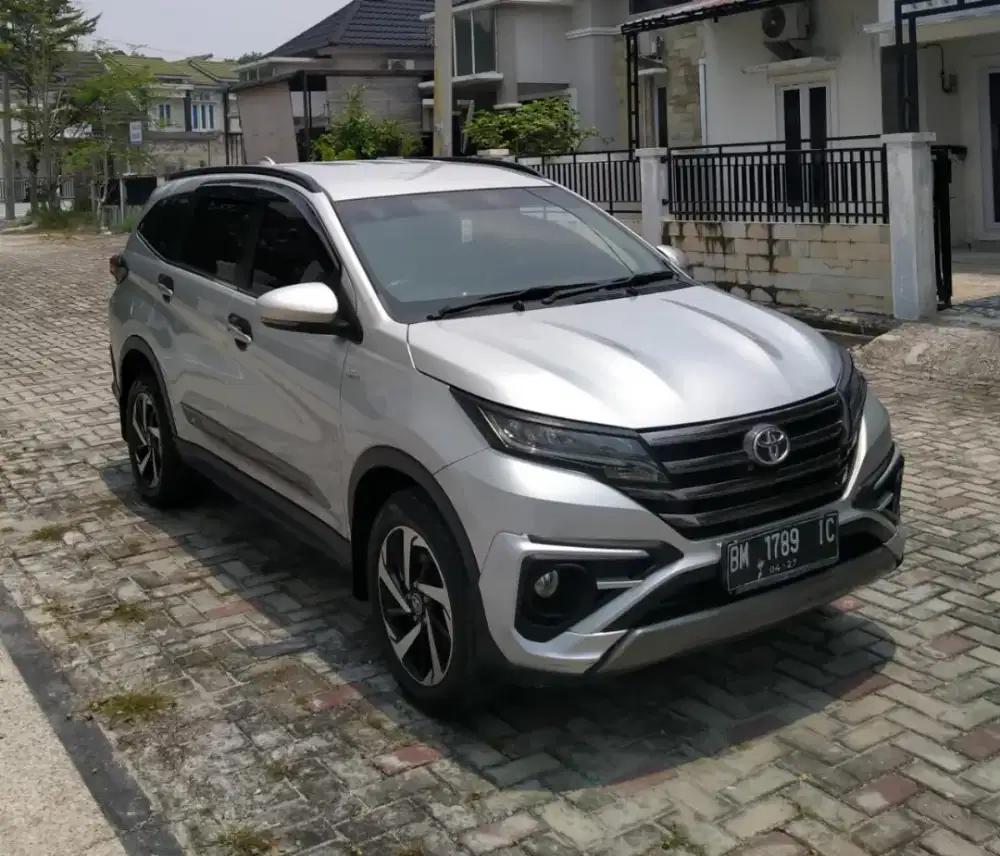 Rush GR sport manual 2023