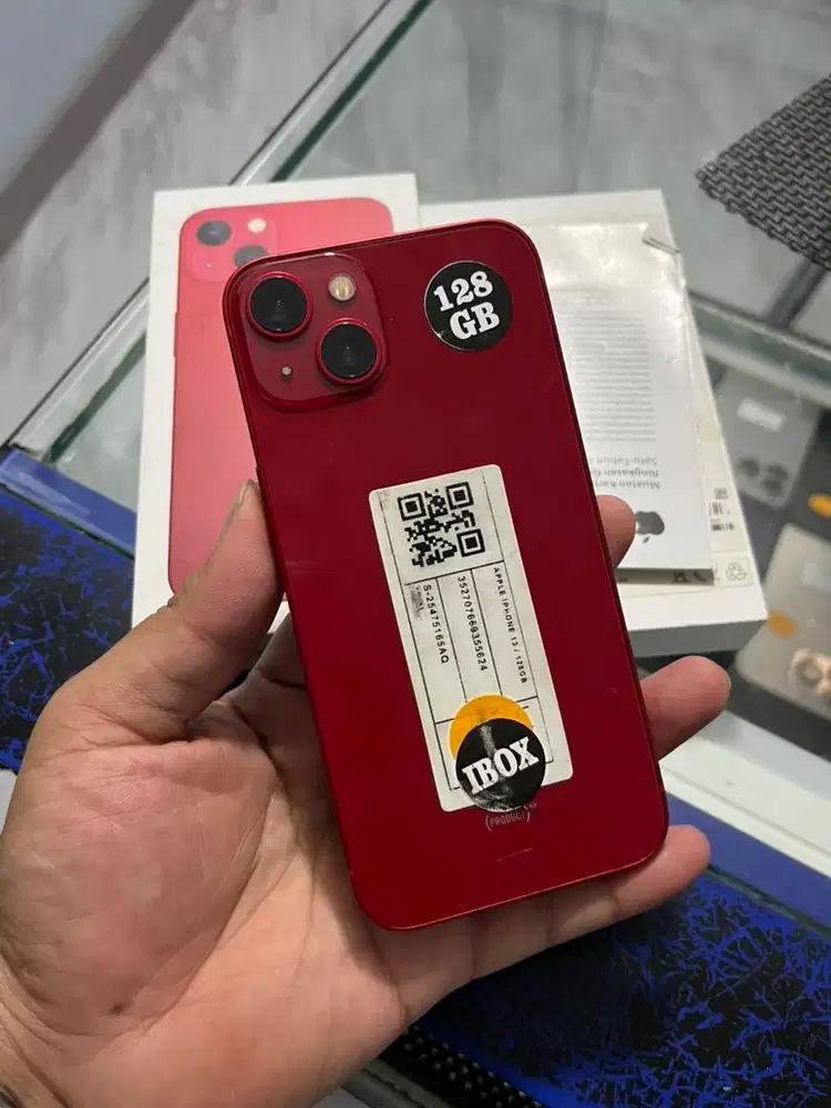 iPhone 13 128GB iBox