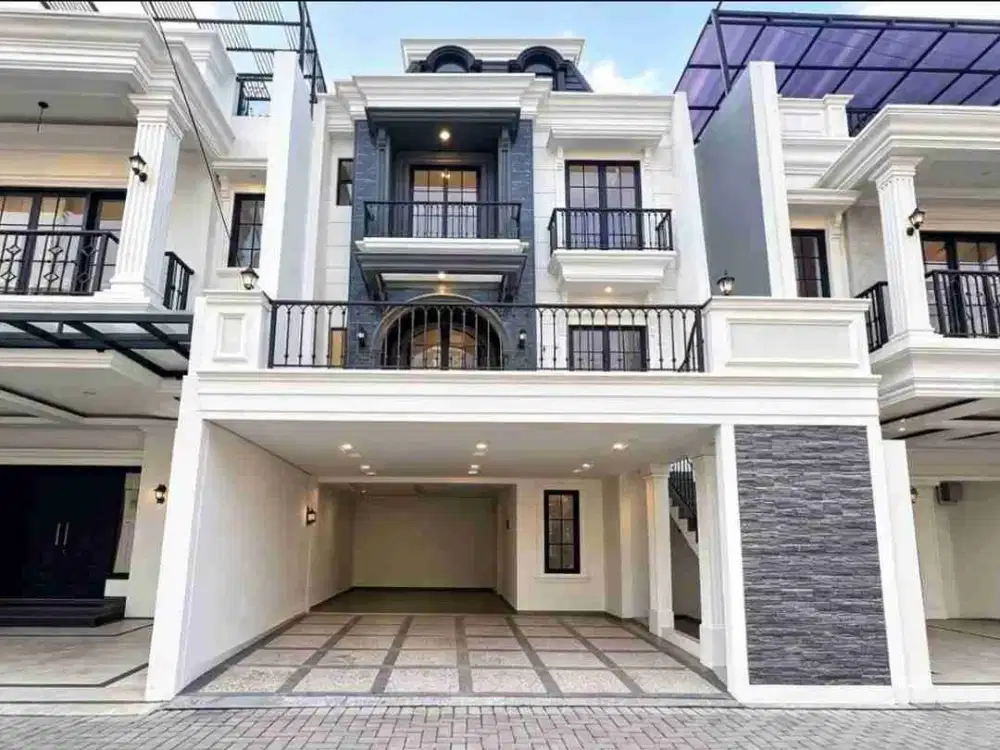 MEWAH, BRAND NEW, RUMAH TOWNHOUSE JAGAKARSA