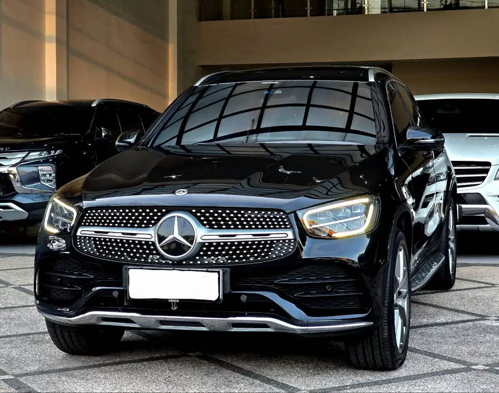 KM 30 RB!! MERCEDES BENZ GLC 200 AMG LINE FACELIFT EDITION 2020 BLACK