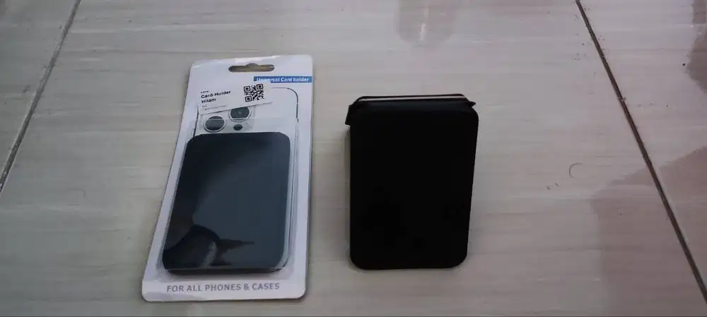 Magnetic Leather Wallet Card Case