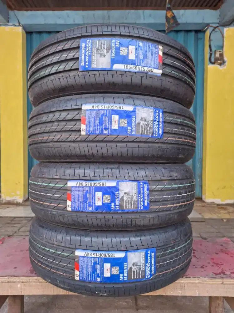 BAN 185/60 R15 BRIDGESTONE TURANZA T005A