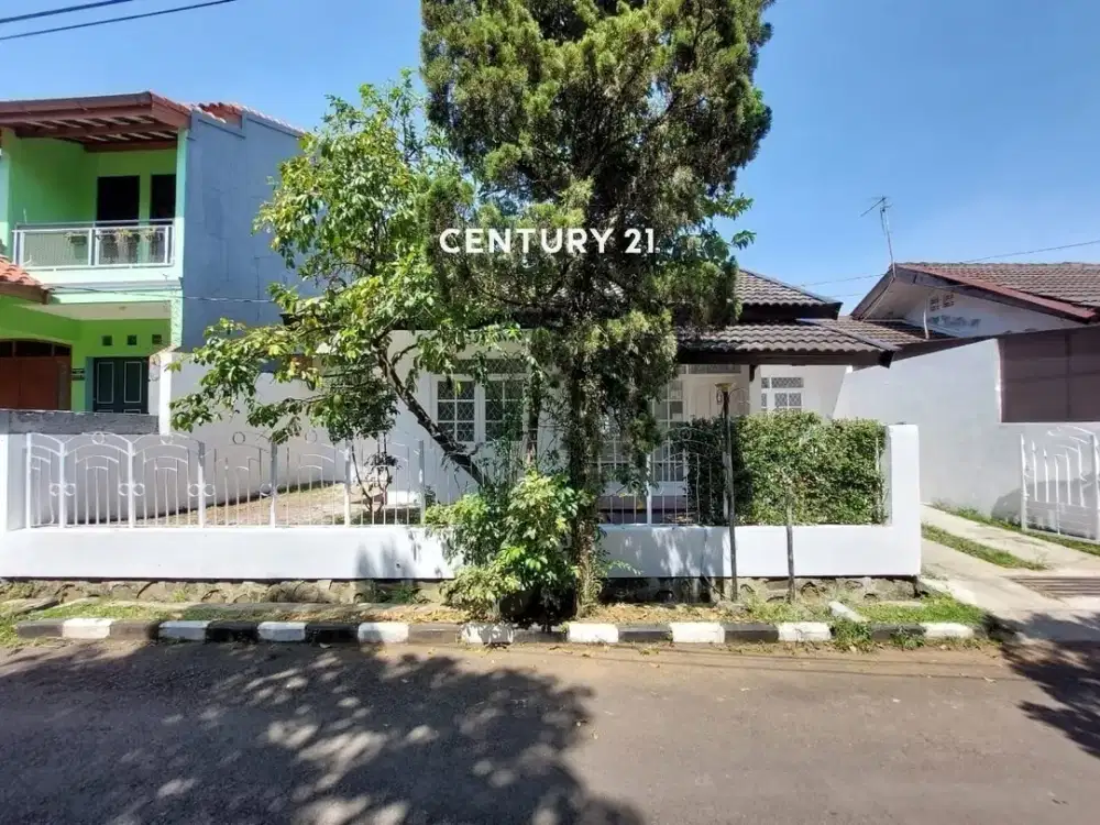 Disewakan Rumah Strategis Cocok Untuk Kantor Di Bandung Ef 19143