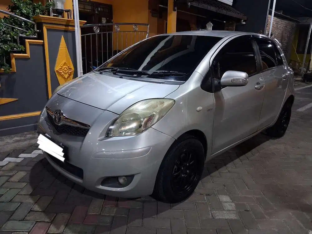 Toyota Yaris 2012 Bensin
