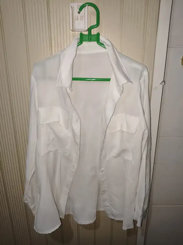 Kemeja Putih size M