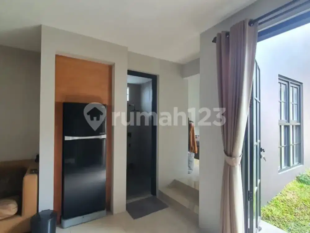 Rumah Cantik Siap Huni Minimalis di Dago Pakar