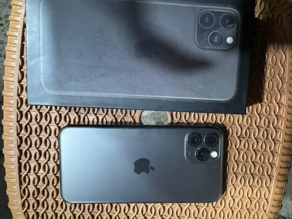 Iphone 11 pro 256gb mahakarya apple