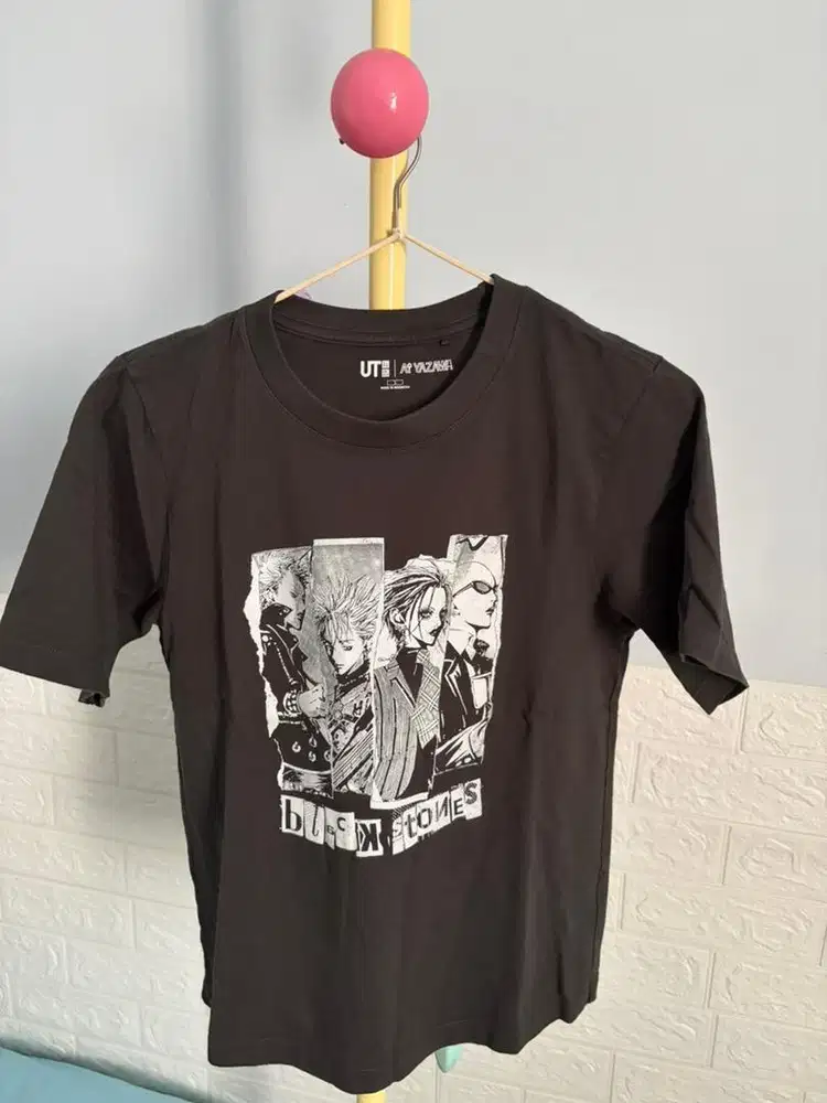 Preloved Kaos Uniqlo Size S