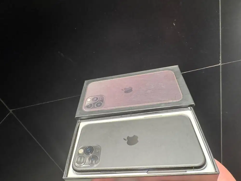 Iphone 11 pro 256gb natul bener baru