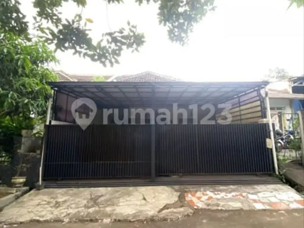 Dijual Cepat Rumah Hitung Tanah di Arcamanik Rumah Masih Layak