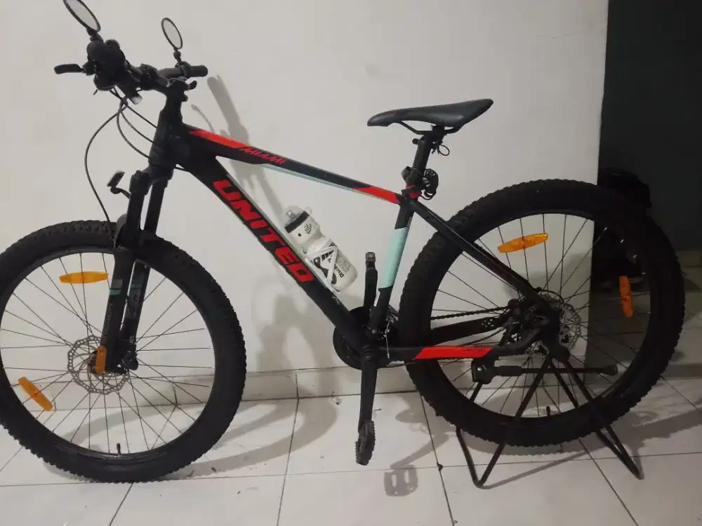Sepeda Gunung United Miami 3.00 Ring 27,5 Rem Hidrolik 3x8
