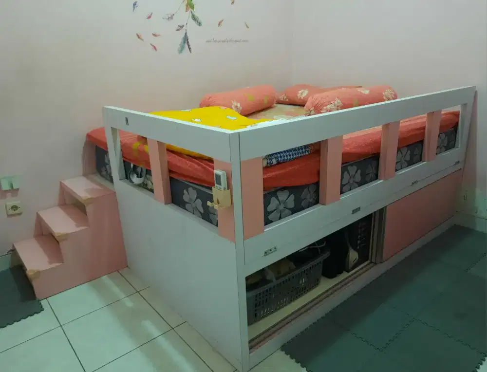 Dijual tempat tidur anak minimalis fungsional
