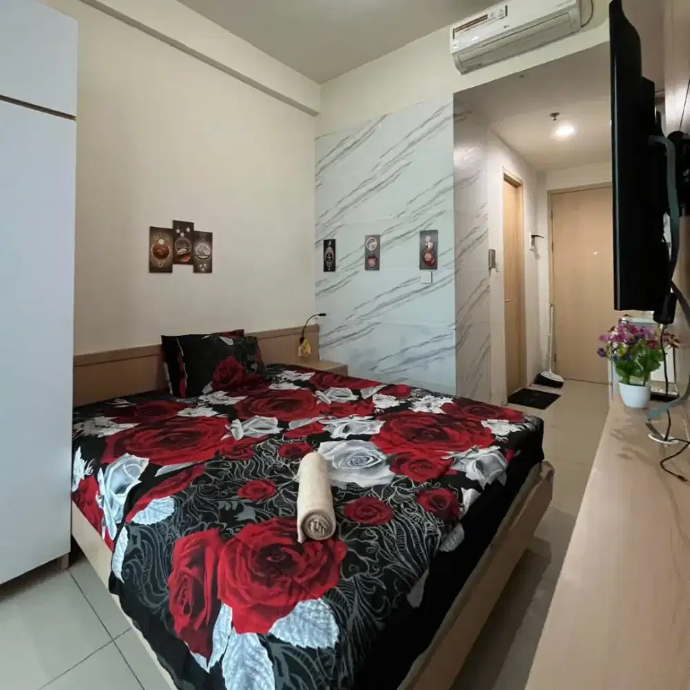 sewa apartemen harian green Pramuka city Jakarta pusat murah
