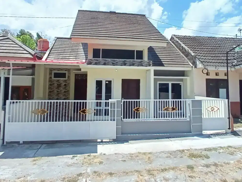 Rumah Cantik Dijual Cepat (Belakang PLN Sedayu)