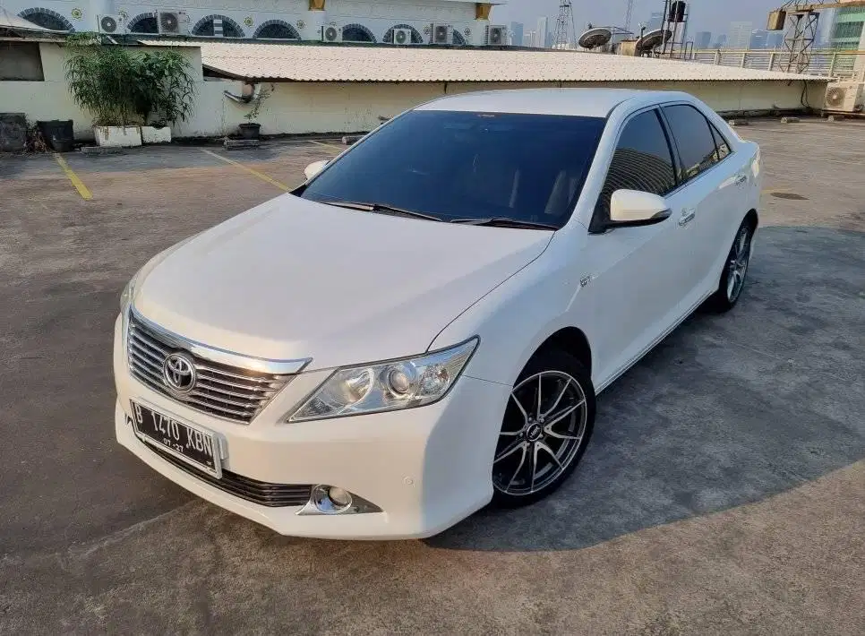 Toyota Camry XV50 gen 4 type 2.5 V th 2012/2013,,terawat gan!!