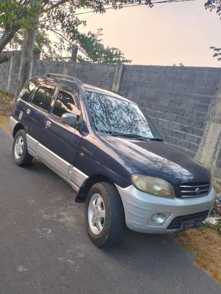 Daihatsu Taruna 2000 Bensin