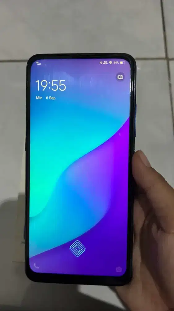 VIVO V15 PRO 6/128 GB warna blue