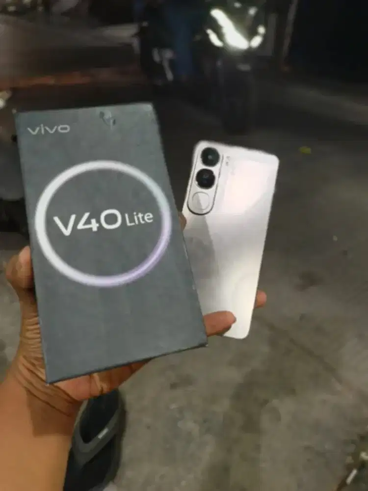 Vivo v40 lite new like