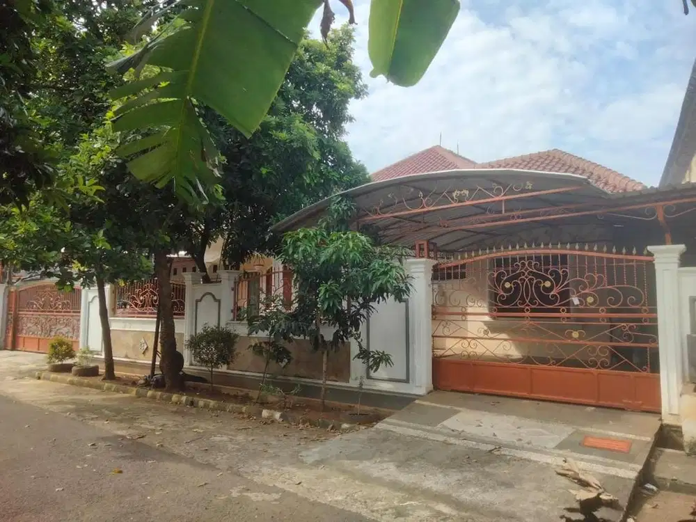 Dijual rumah furnish komplek billymoon jaktim